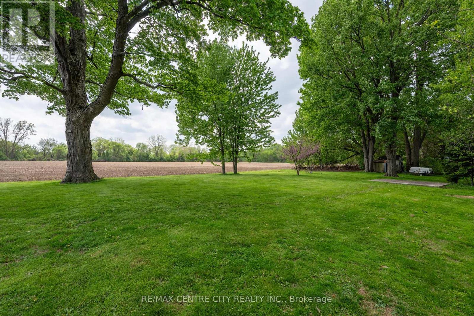 2580 DUNDAS STREET - 9