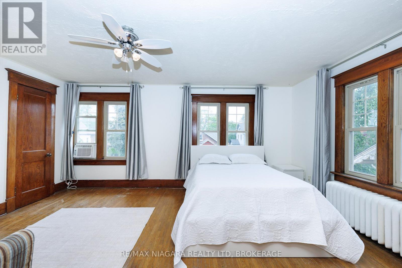 4864 SIMCOE STREET - 9