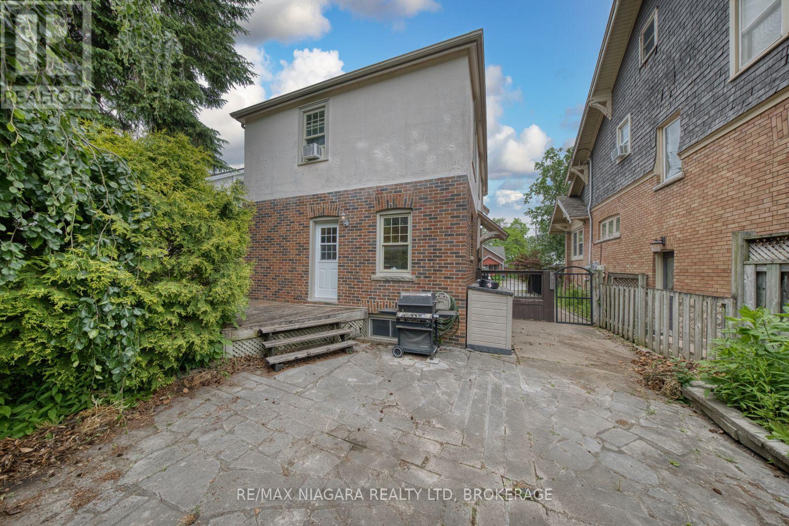 4864 SIMCOE STREET - 26