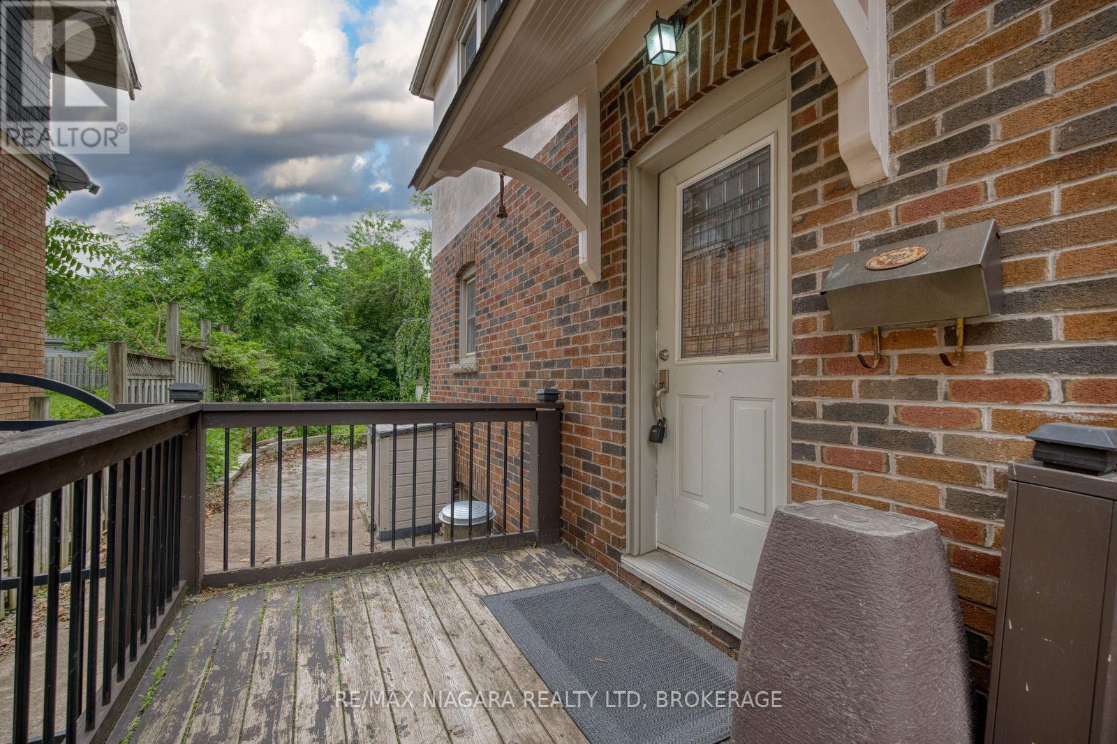 4864 SIMCOE STREET - 25