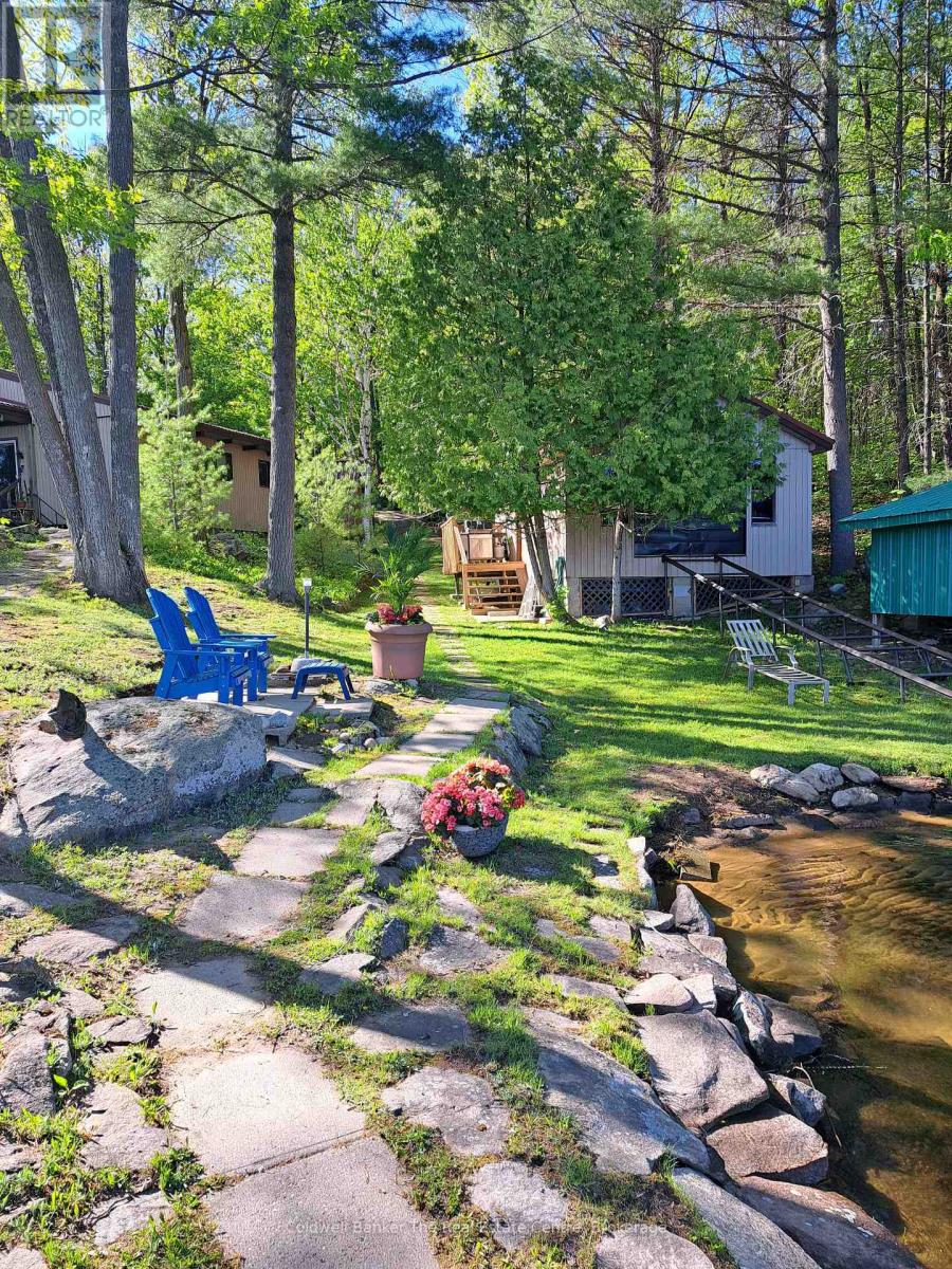 1319 WEST LIONS HEAD ROAD - 38
