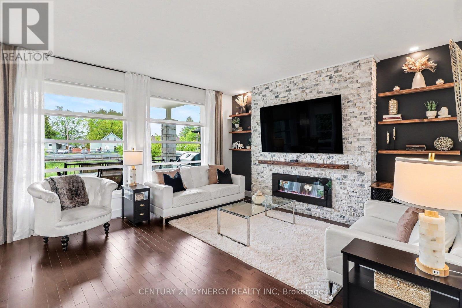 754 SAINT JOSEPH STREET - 19
