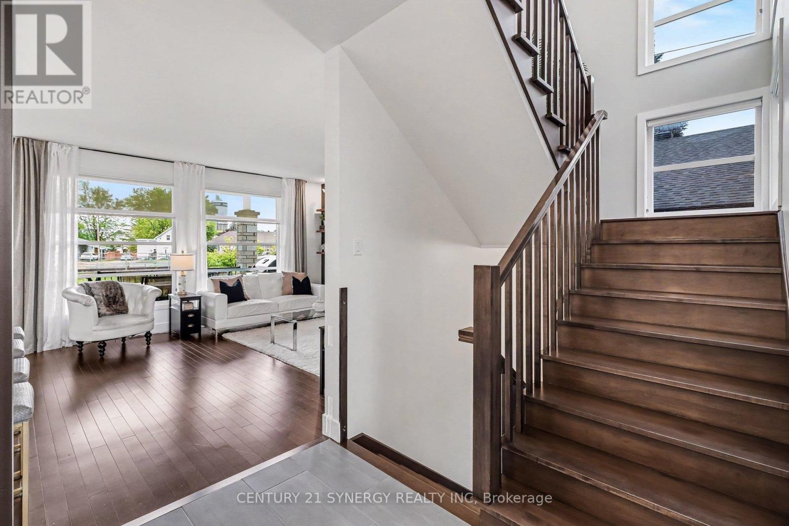 754 SAINT JOSEPH STREET - 23