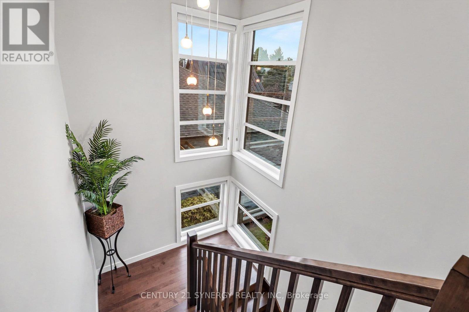 754 SAINT JOSEPH STREET - 24