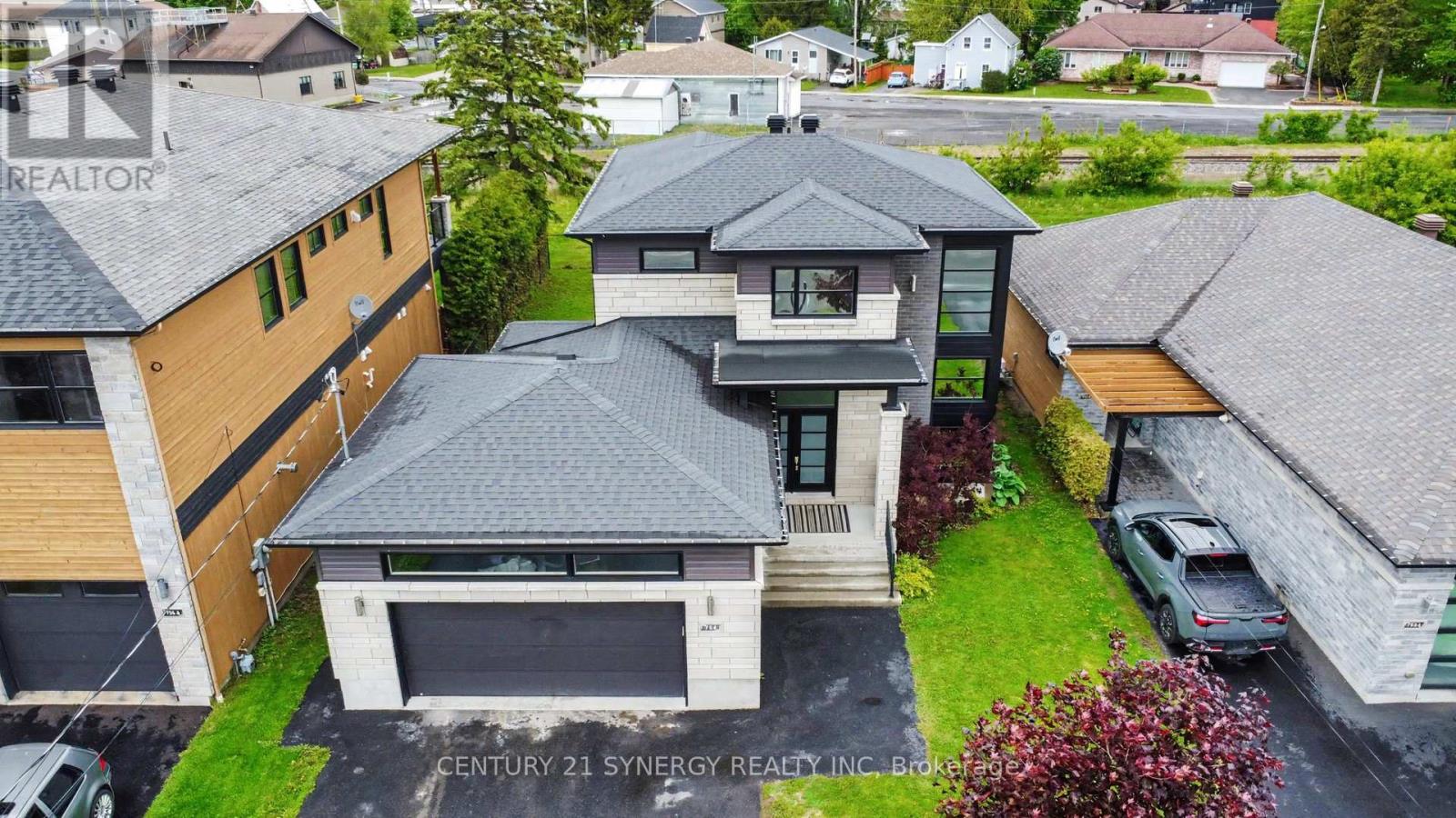 754 SAINT JOSEPH STREET - 3