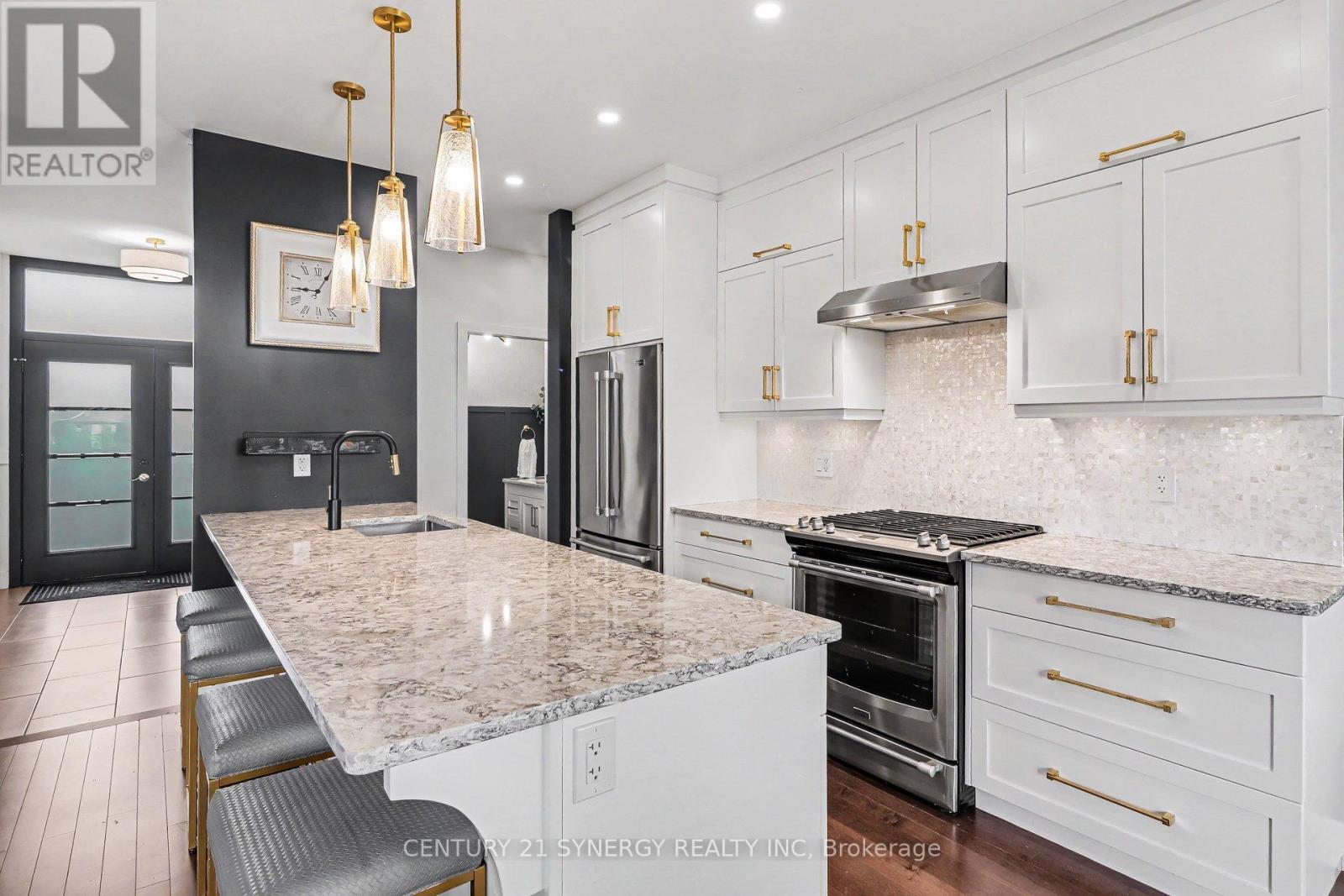 754 SAINT JOSEPH STREET - 9
