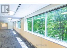 31 Auriga Drive, Ottawa, ON K2E1C4 Photo 17