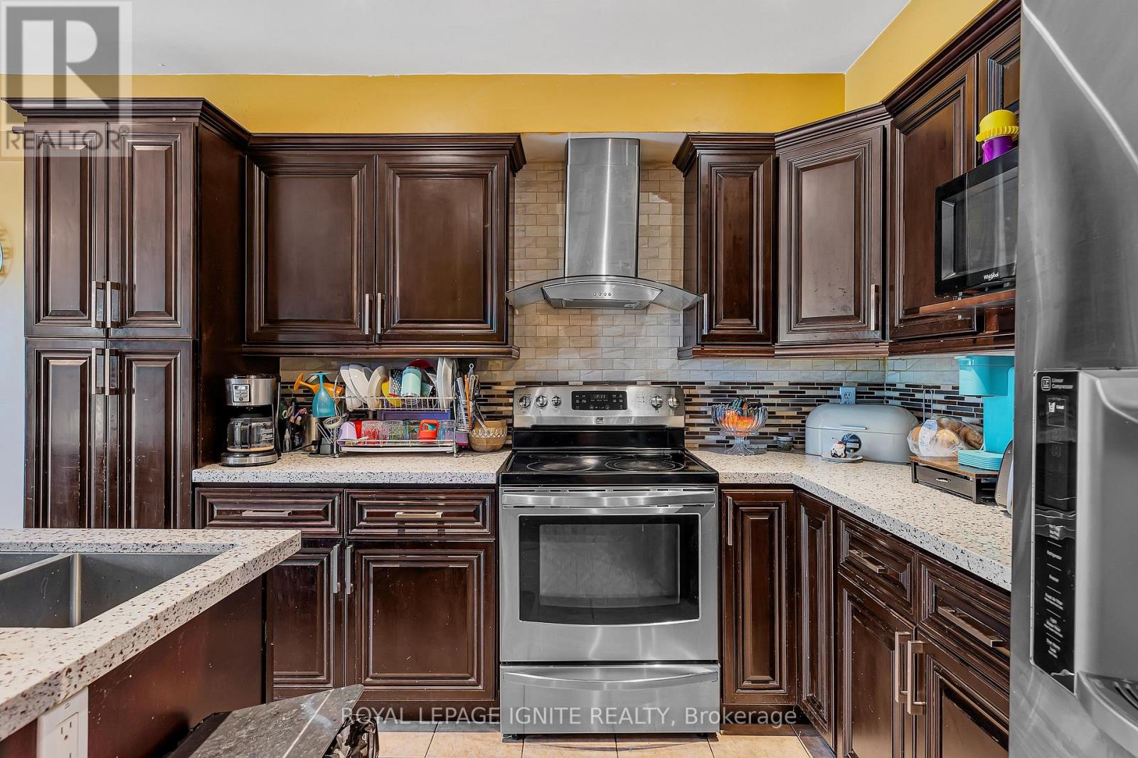 2395 WINLORD PLACE - 19