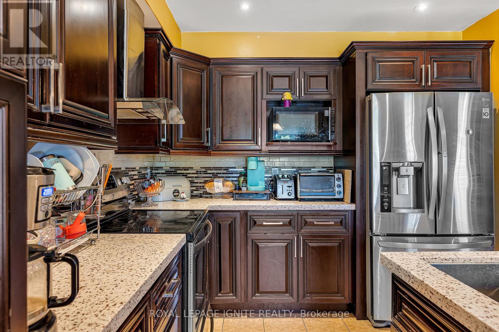 2395 WINLORD PLACE - 21