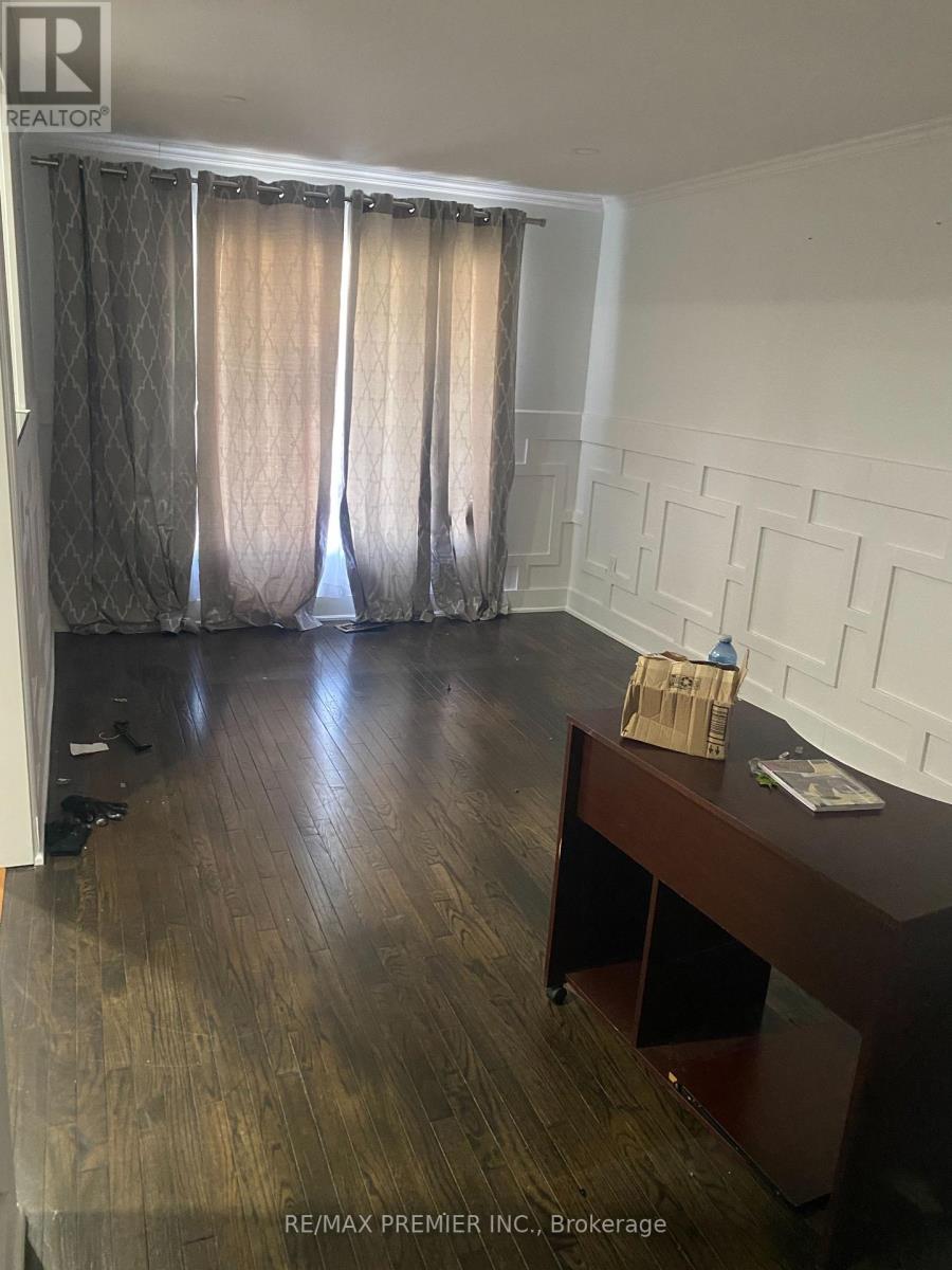 68 RITCHIE AVENUE - 7