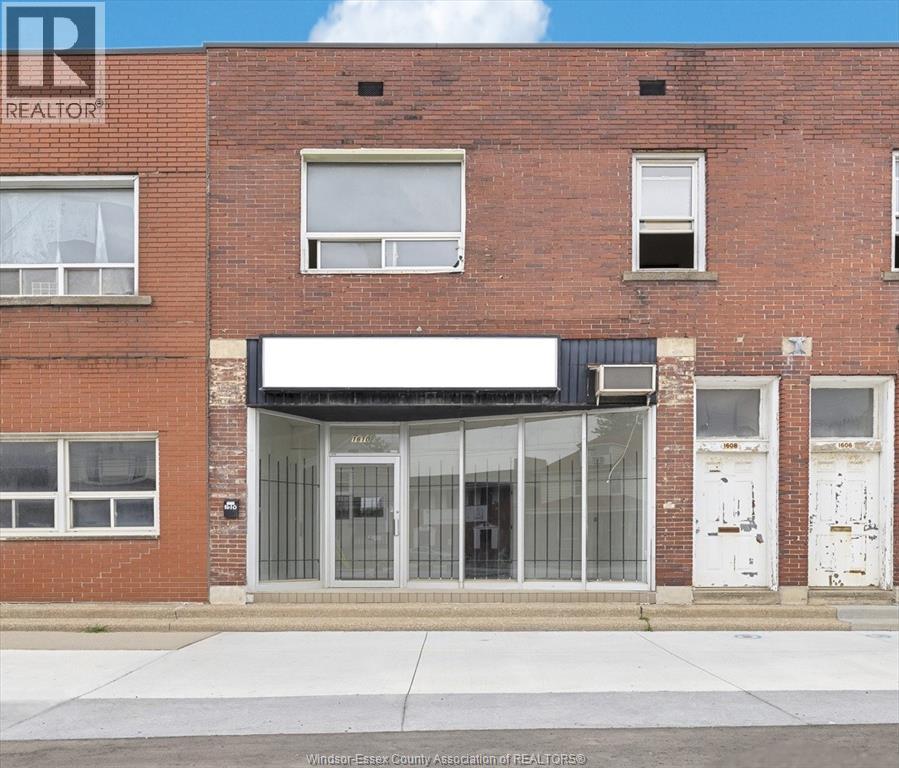 1610 UNIVERSITY AVENUE, Windsor — photo 2