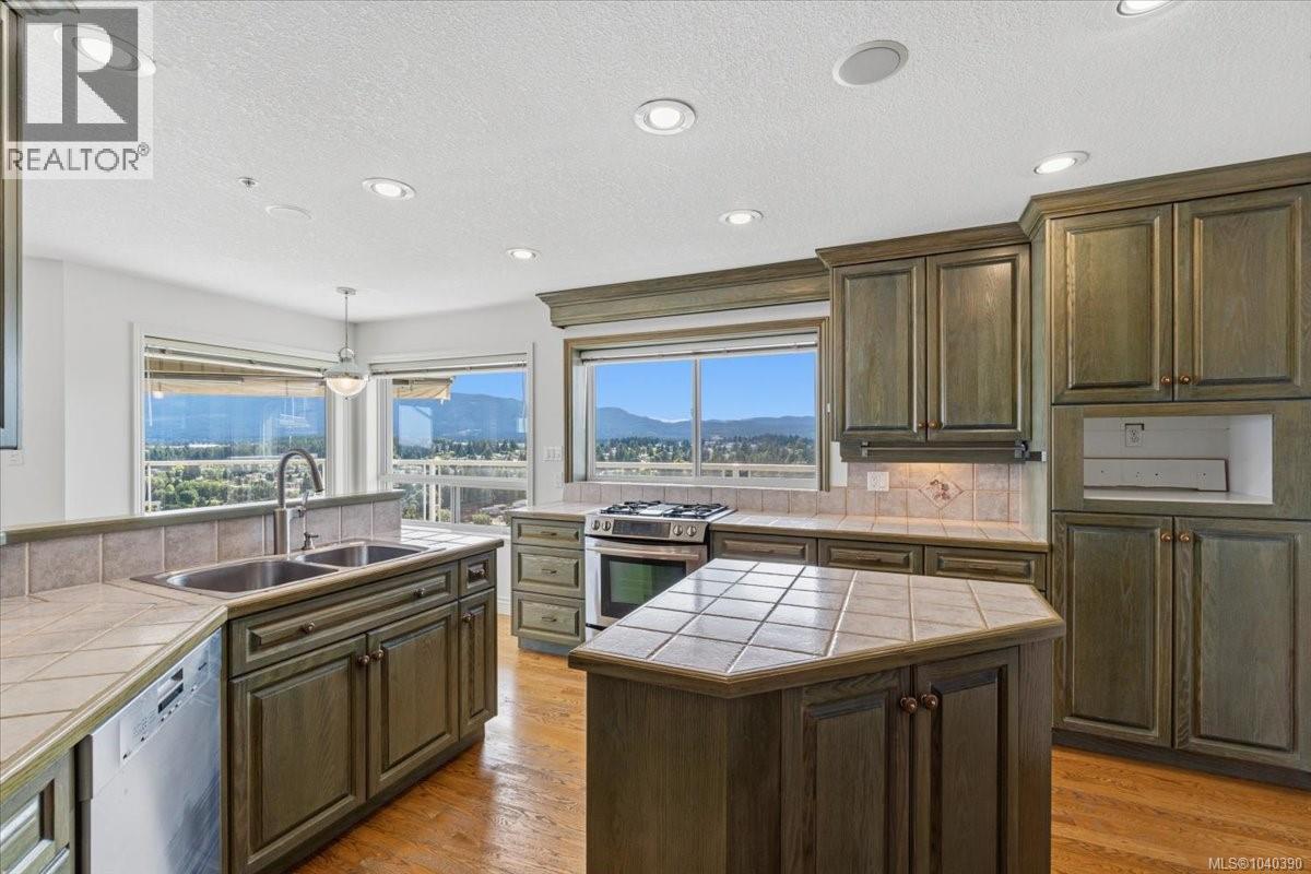 3375 Edgewood Dr - 7