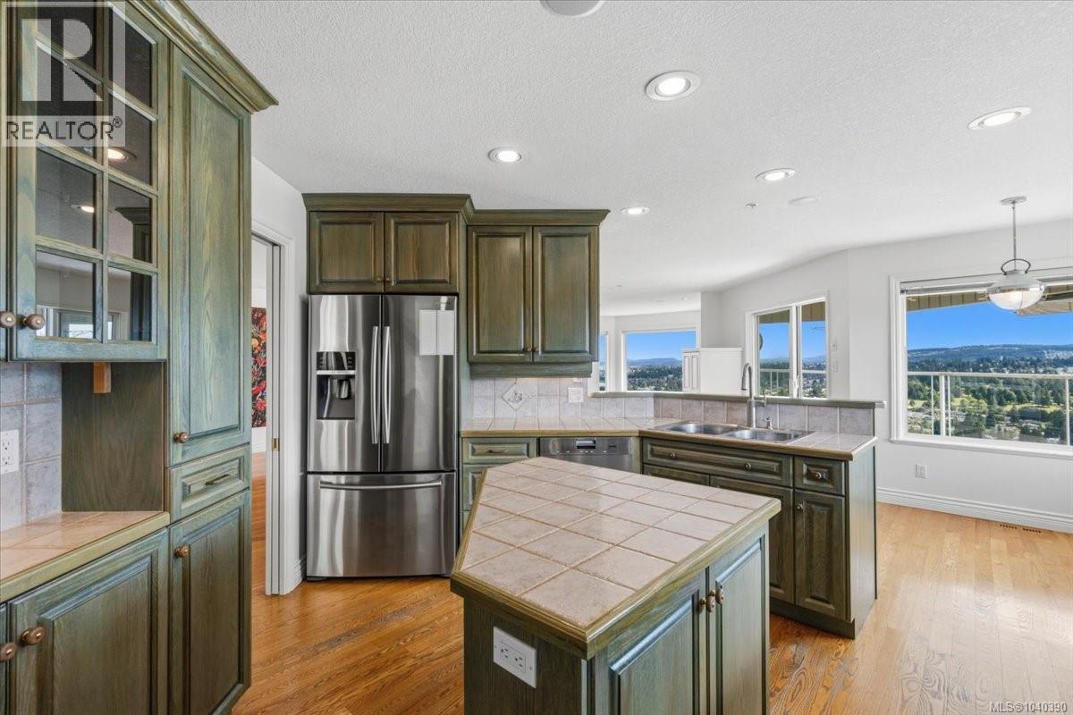 3375 Edgewood Dr - 9