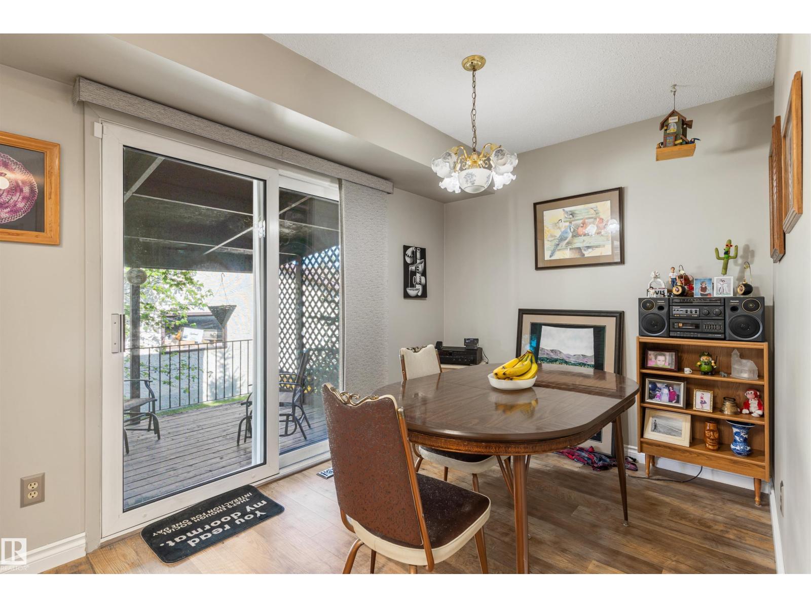 1736 36 ST NW - 9