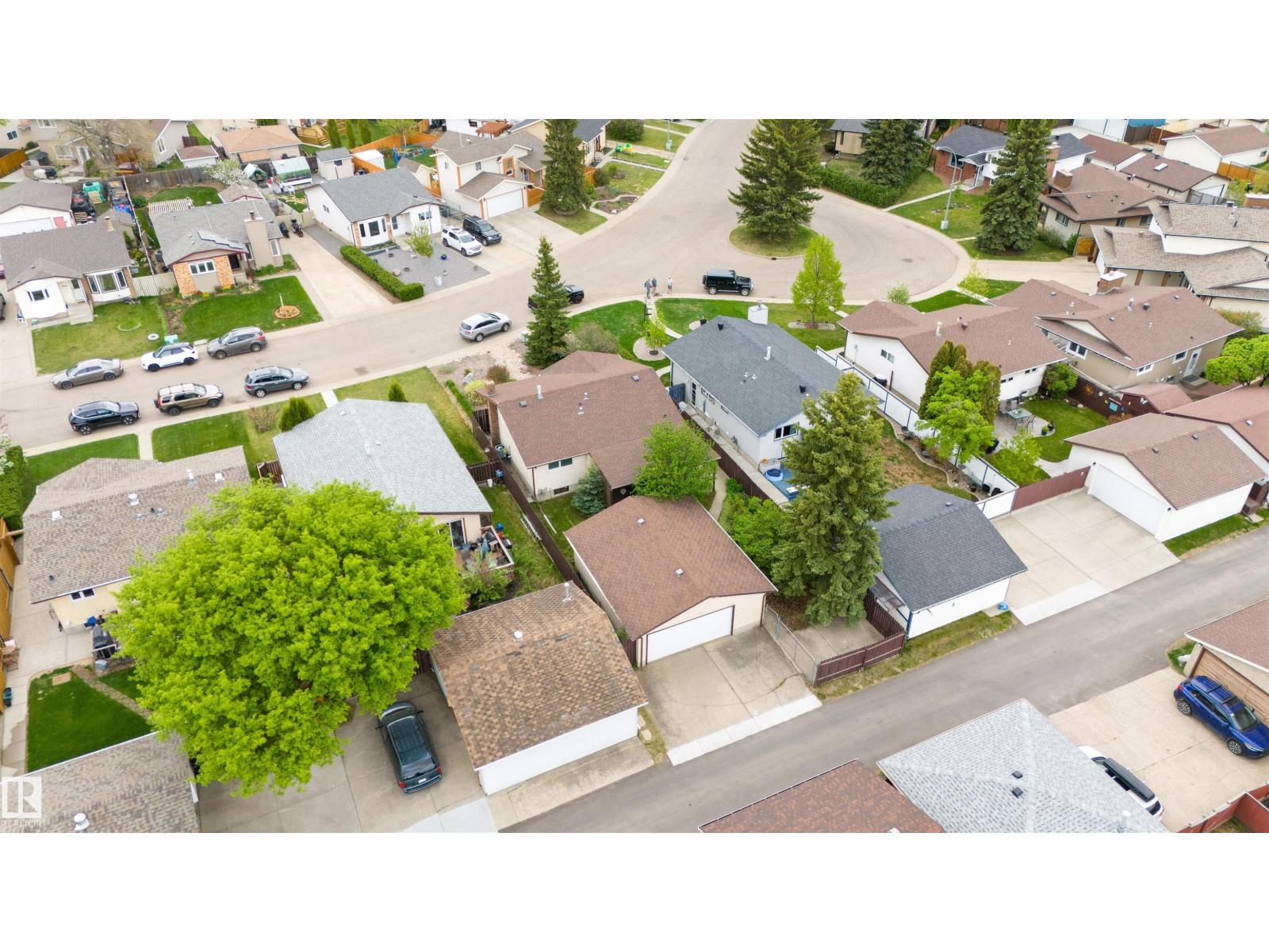 1736 36 ST NW - 44