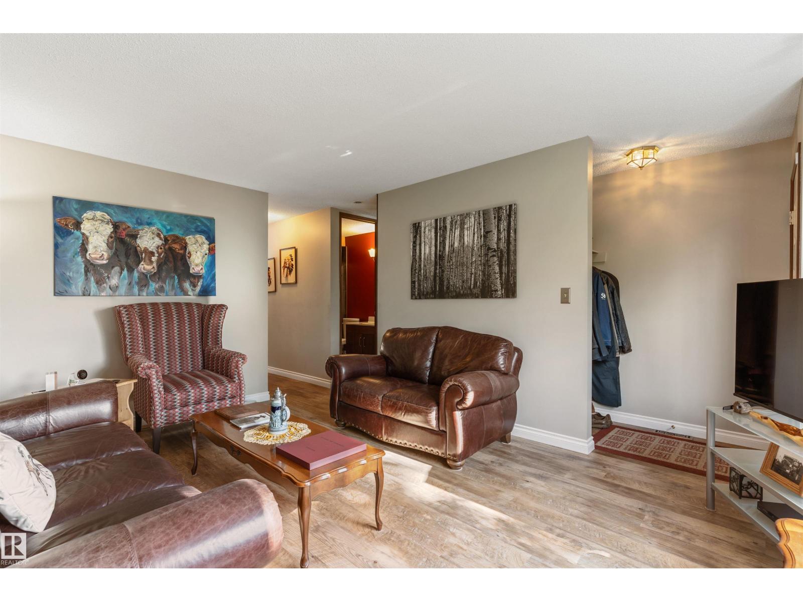 1736 36 ST NW - 5