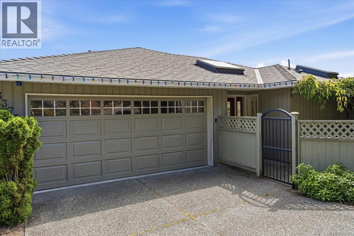 3375 Edgewood Dr - 63