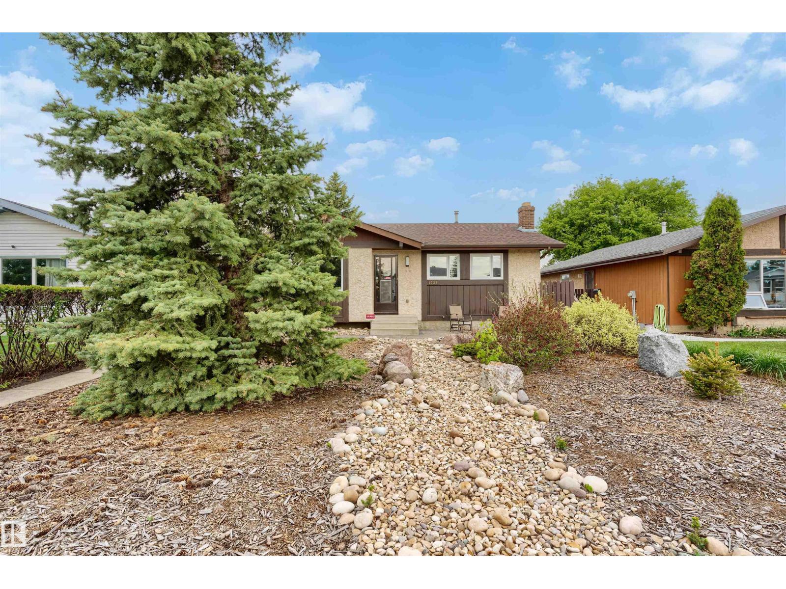 1736 36 ST NW - 2