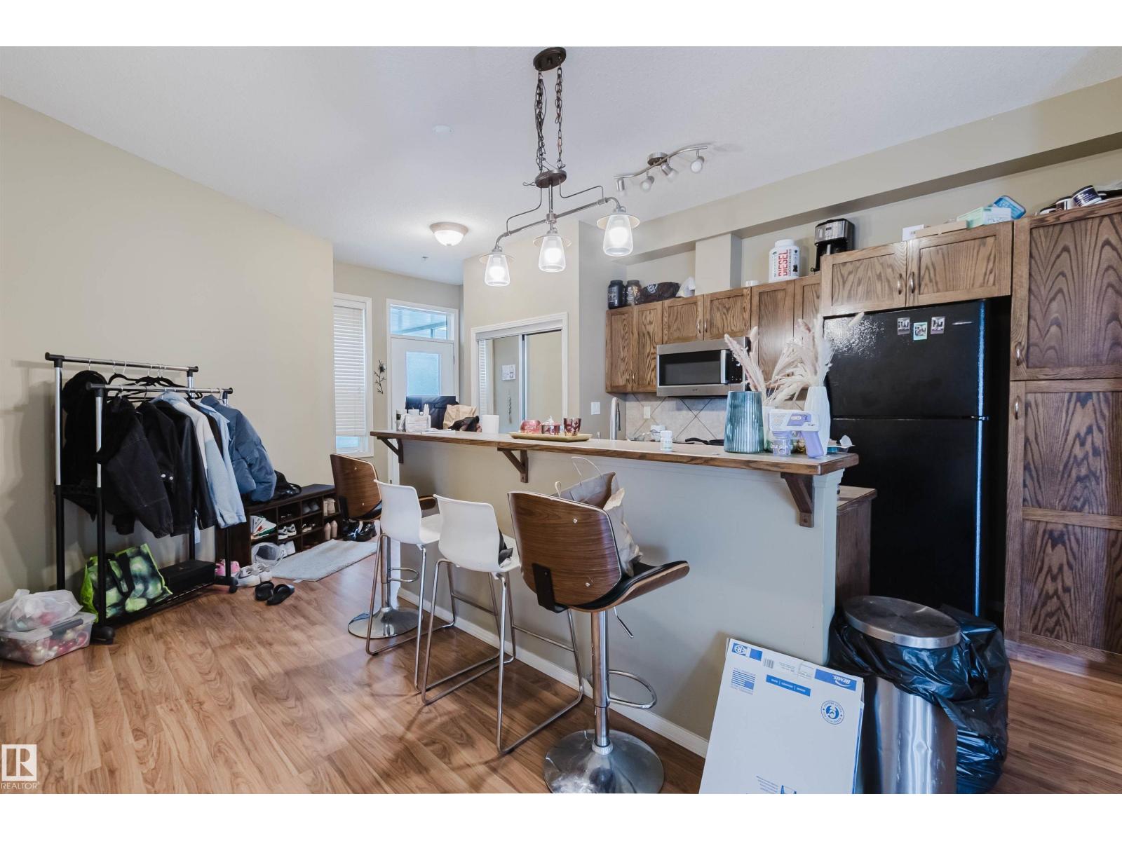 #323 4831 104A ST NW — photo 9