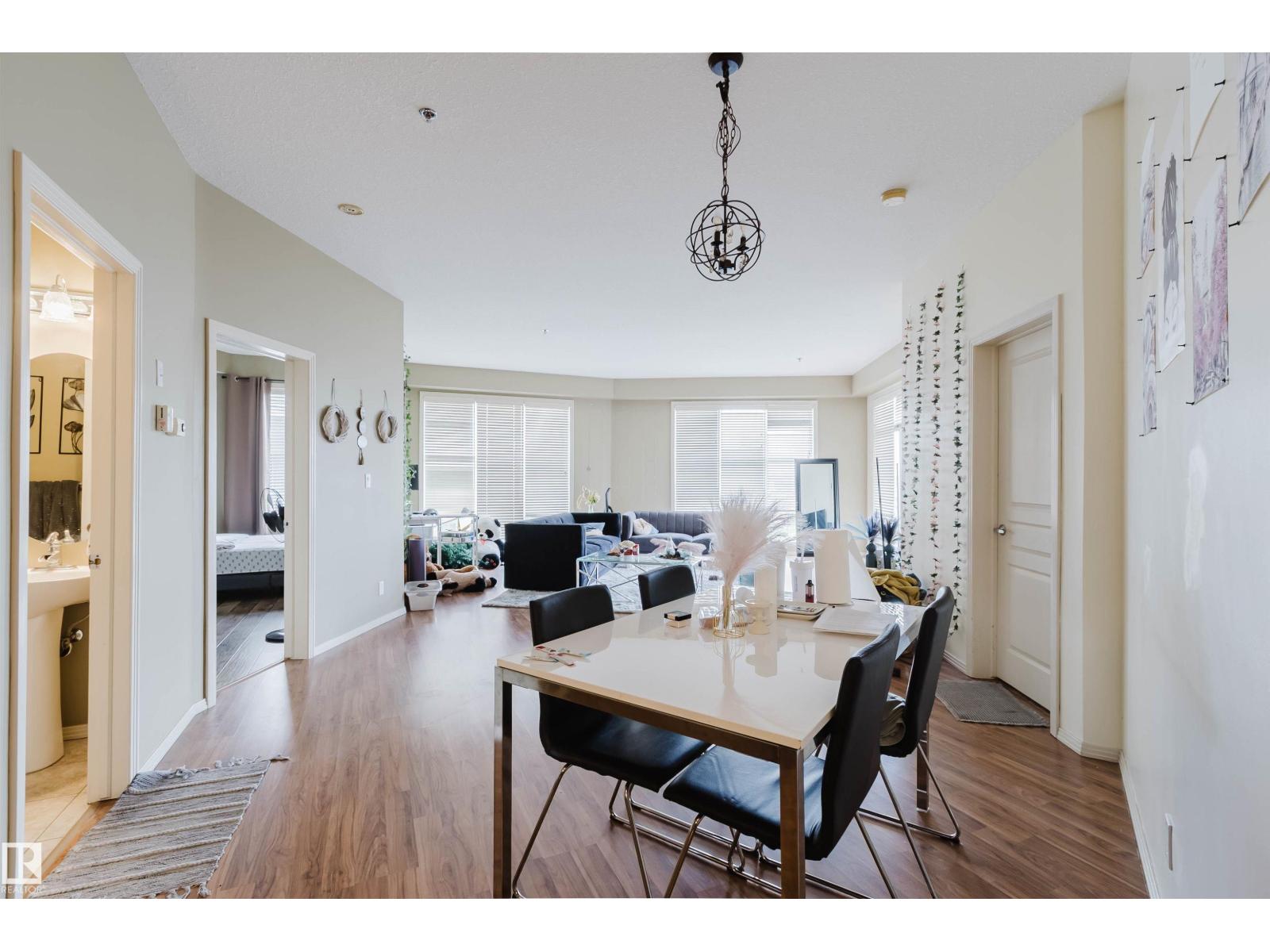 #323 4831 104A ST NW - 12