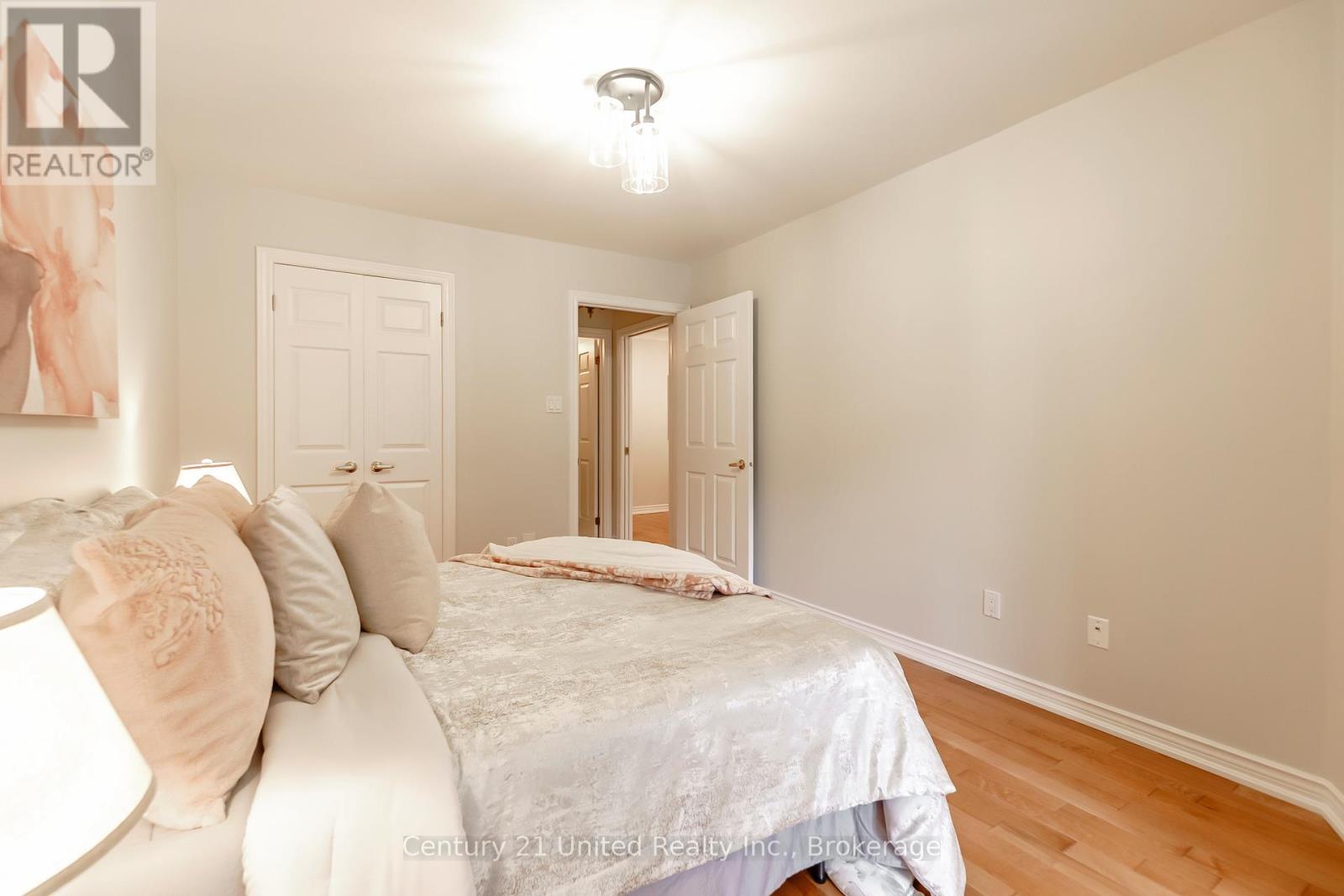 #22 1121 ARMOUR ROAD - 17