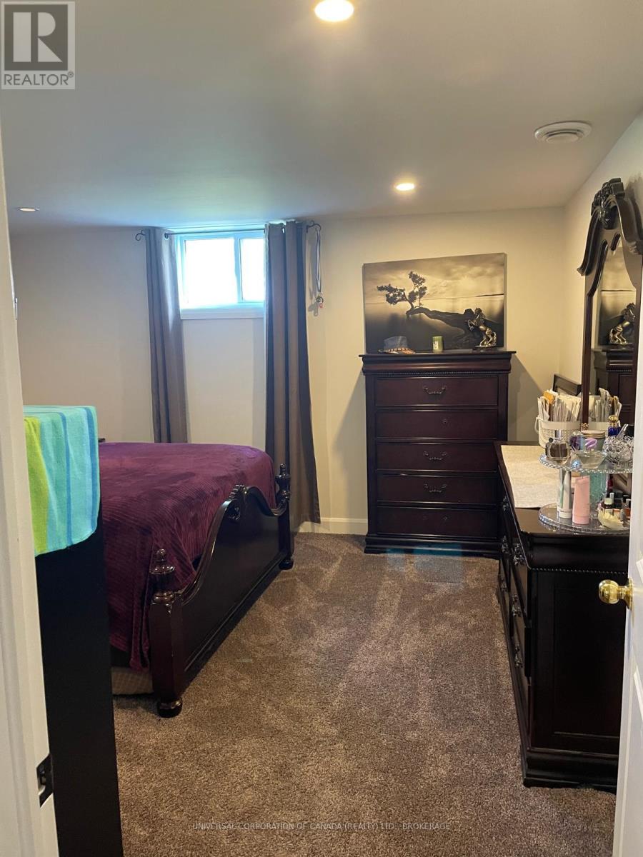 5973 IMPERIAL ROAD S - Image 24