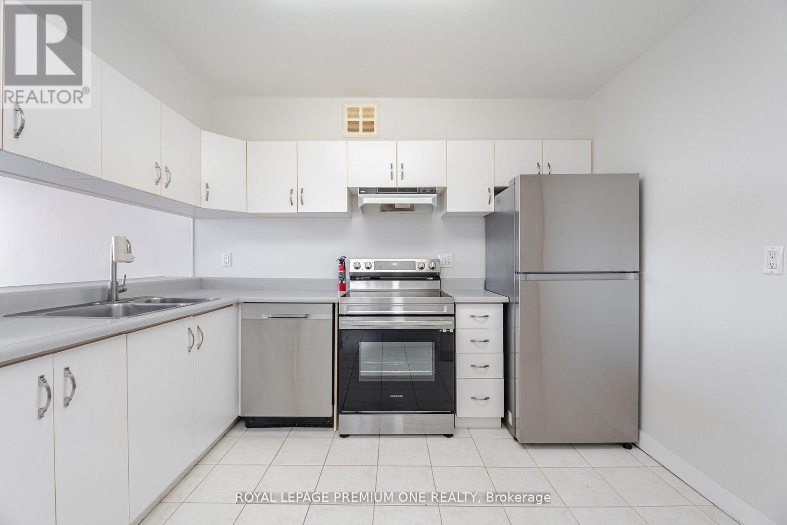 #310 236 ALBION ROAD - 16