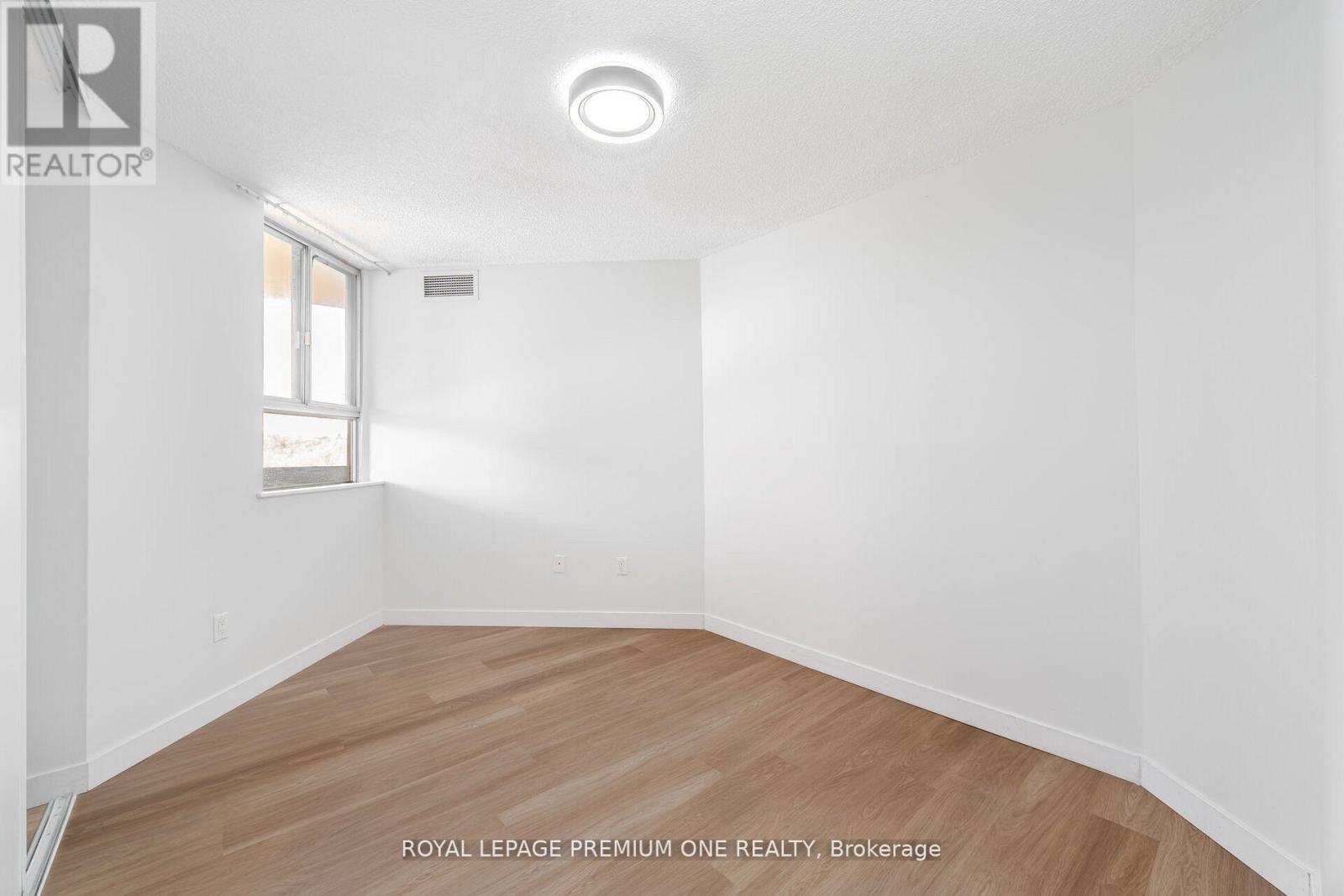 #310 236 ALBION ROAD - 26