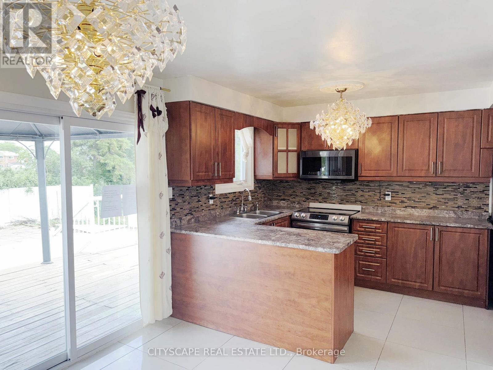 3720 BRANDON GATE DRIVE - 11