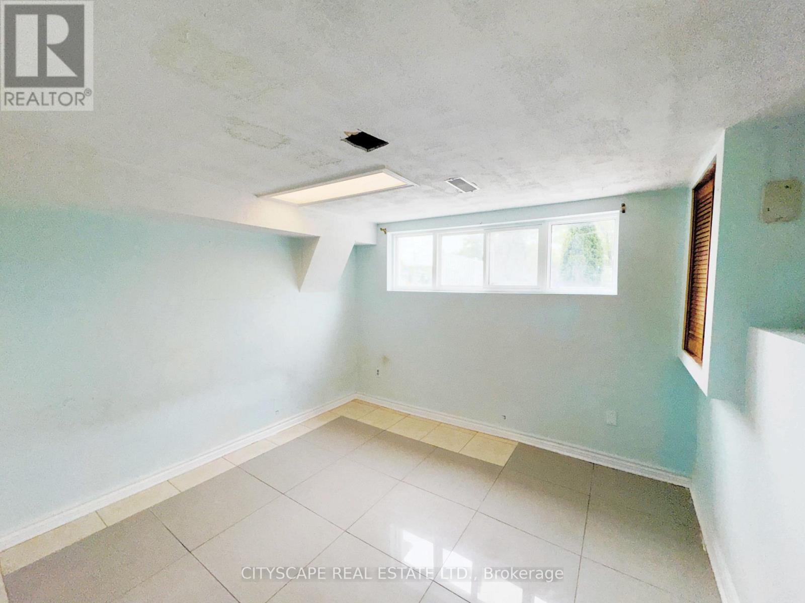 3720 BRANDON GATE DRIVE - 34
