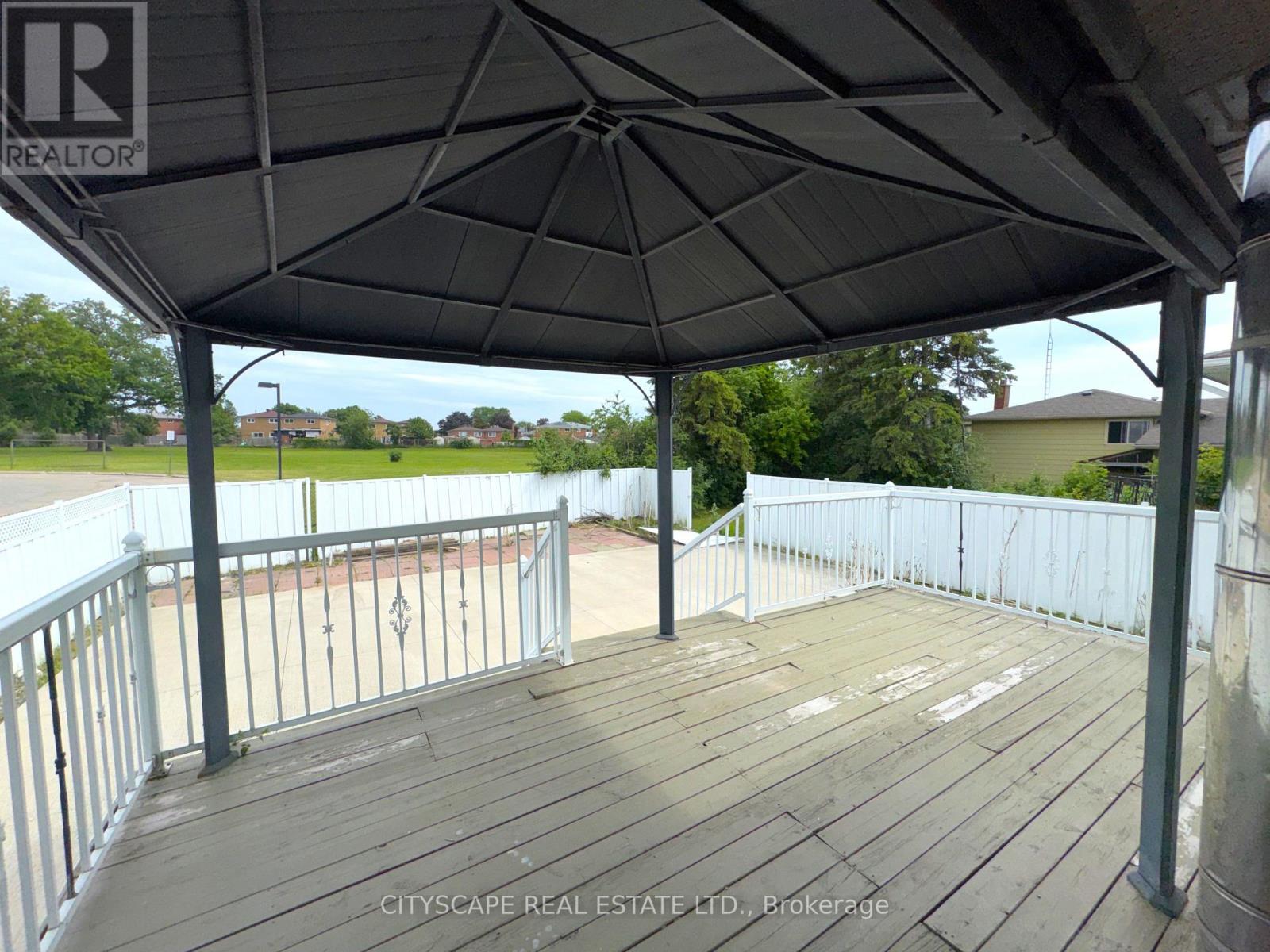 3720 BRANDON GATE DRIVE - 44