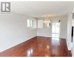 Kitchen - 3720 Brandon Gate Drive, Mississauga, ON L4T3M8 Photo 9
