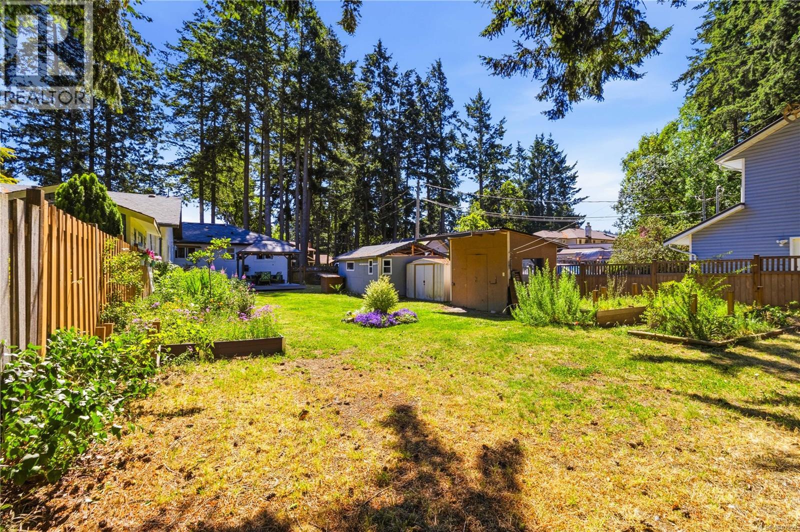  2872 Glen Lake Road, Langford
