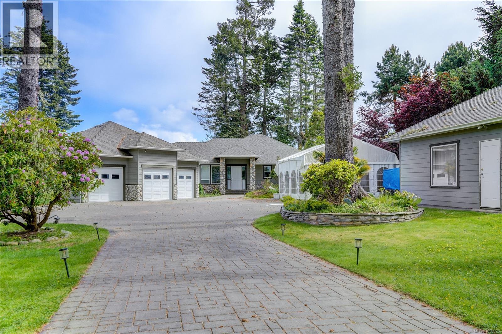 7079 Richview Dr - 1