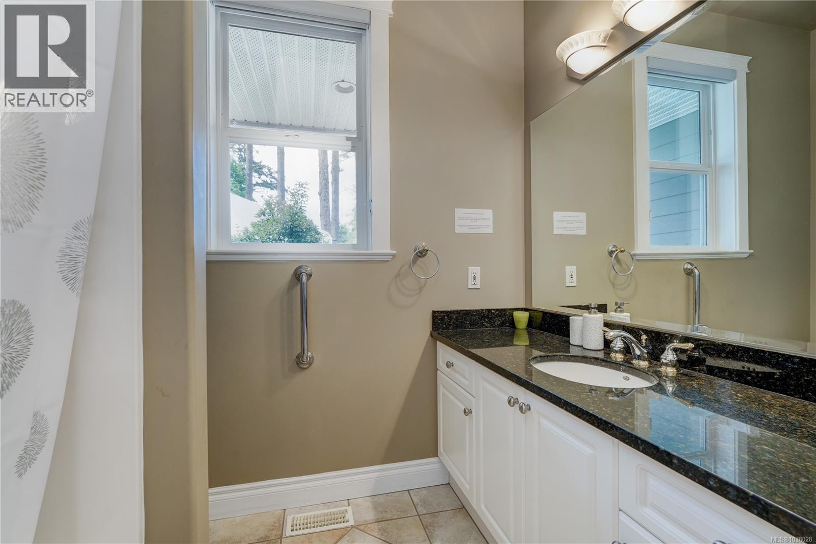 7079 Richview Dr - 14