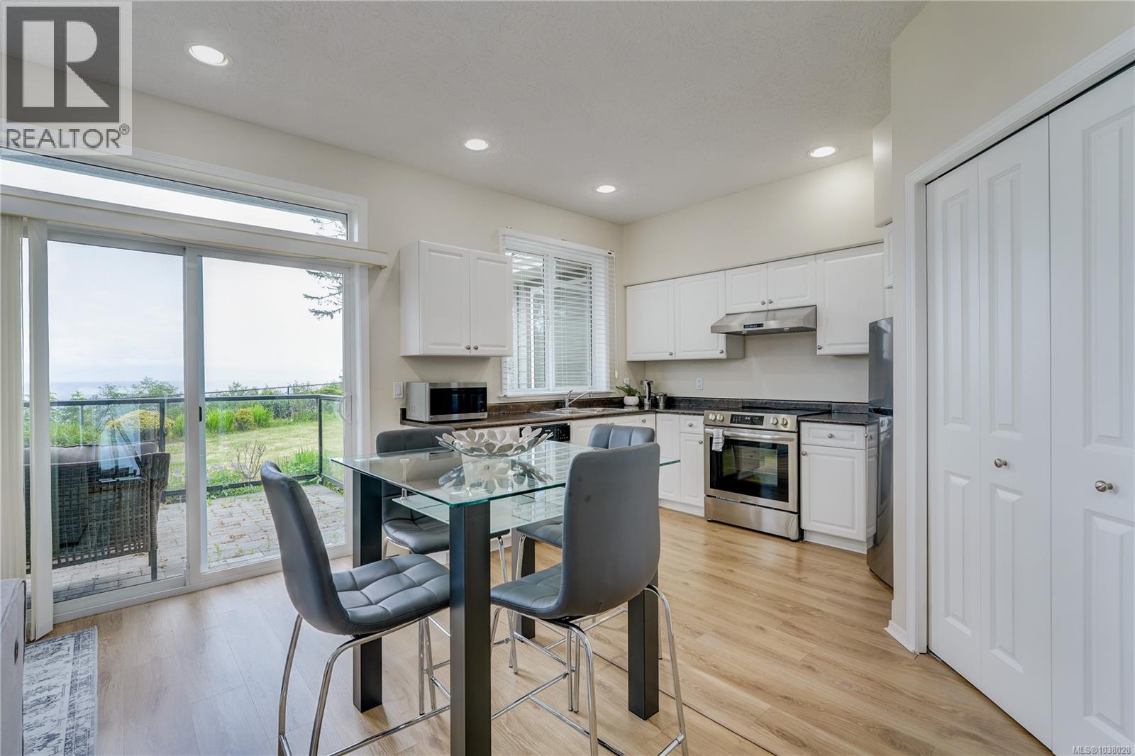 7079 Richview Dr - 18