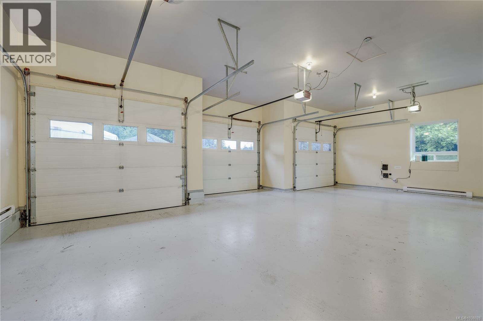 7079 Richview Dr - 22