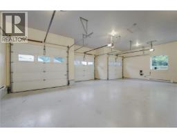 7079 Richview Dr, Sooke, BC V9Z0T3 Photo 22