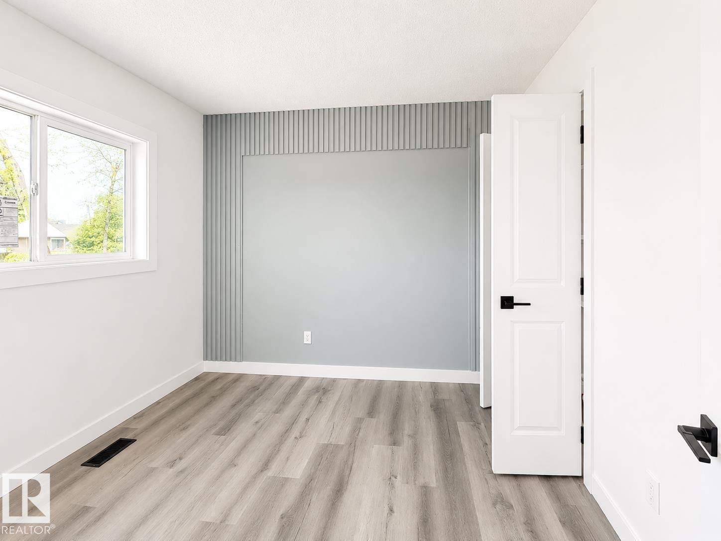 12717 116 ST NW - 6