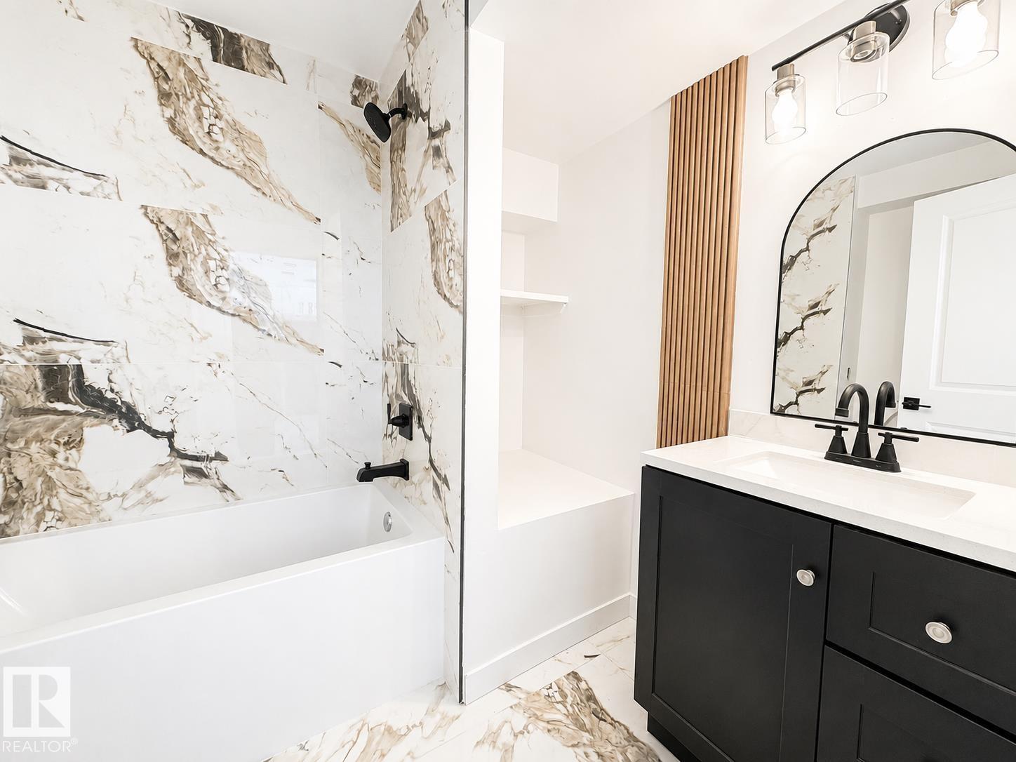 12717 116 ST NW - 5