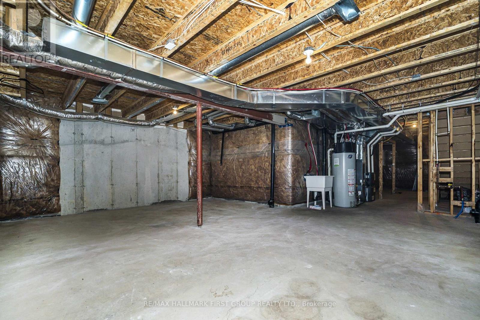 1019 DRAGONFLY AVENUE - 35