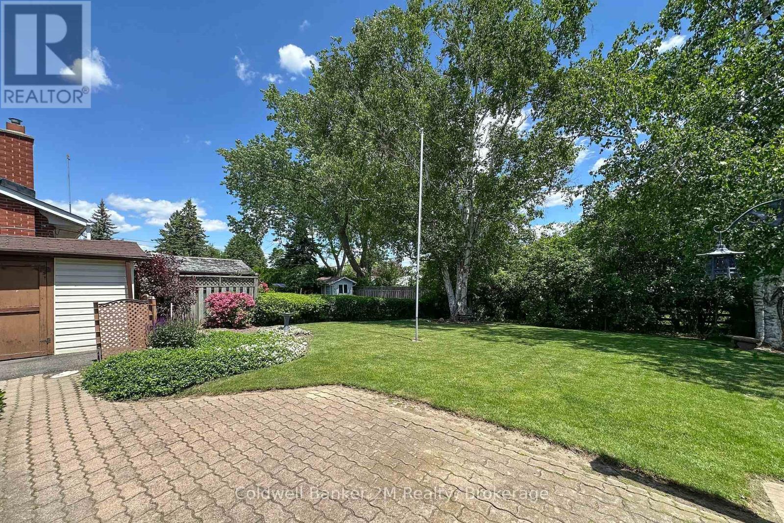 453 ROSMERE STREET - 17