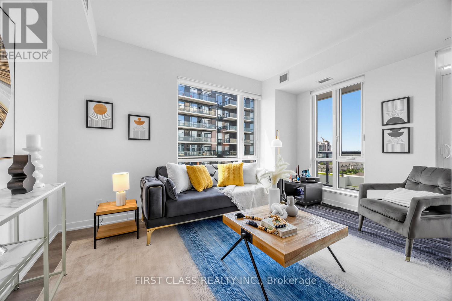 #1111 7950 BATHURST STREET - 3