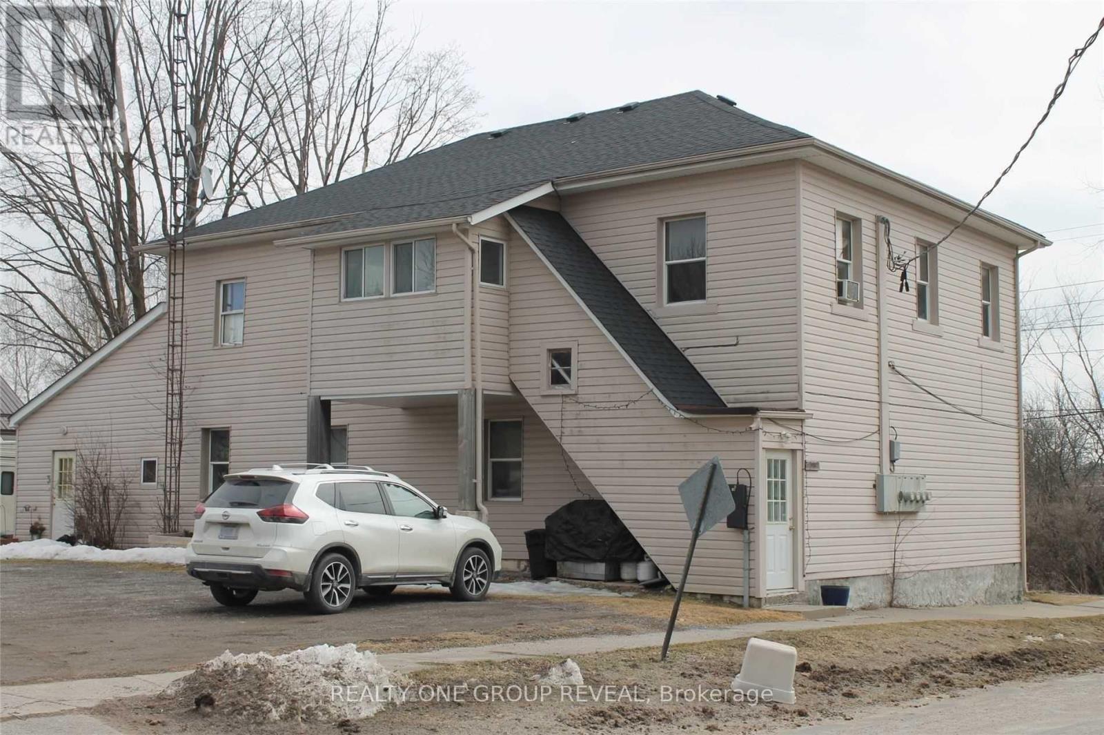 36 SHEDDEN STREET - 1