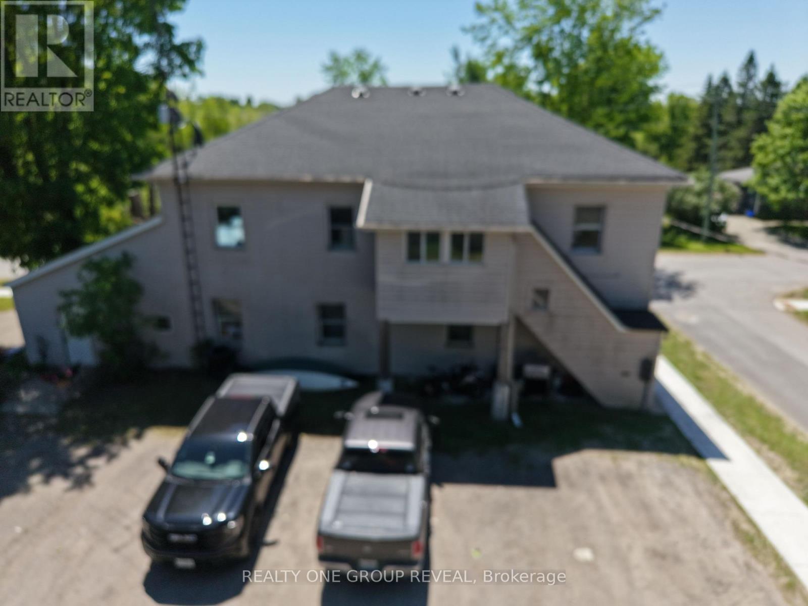36 SHEDDEN STREET - 15