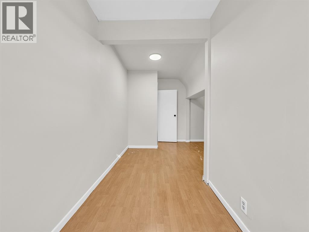 485 MCEWAN AVENUE - Image 23