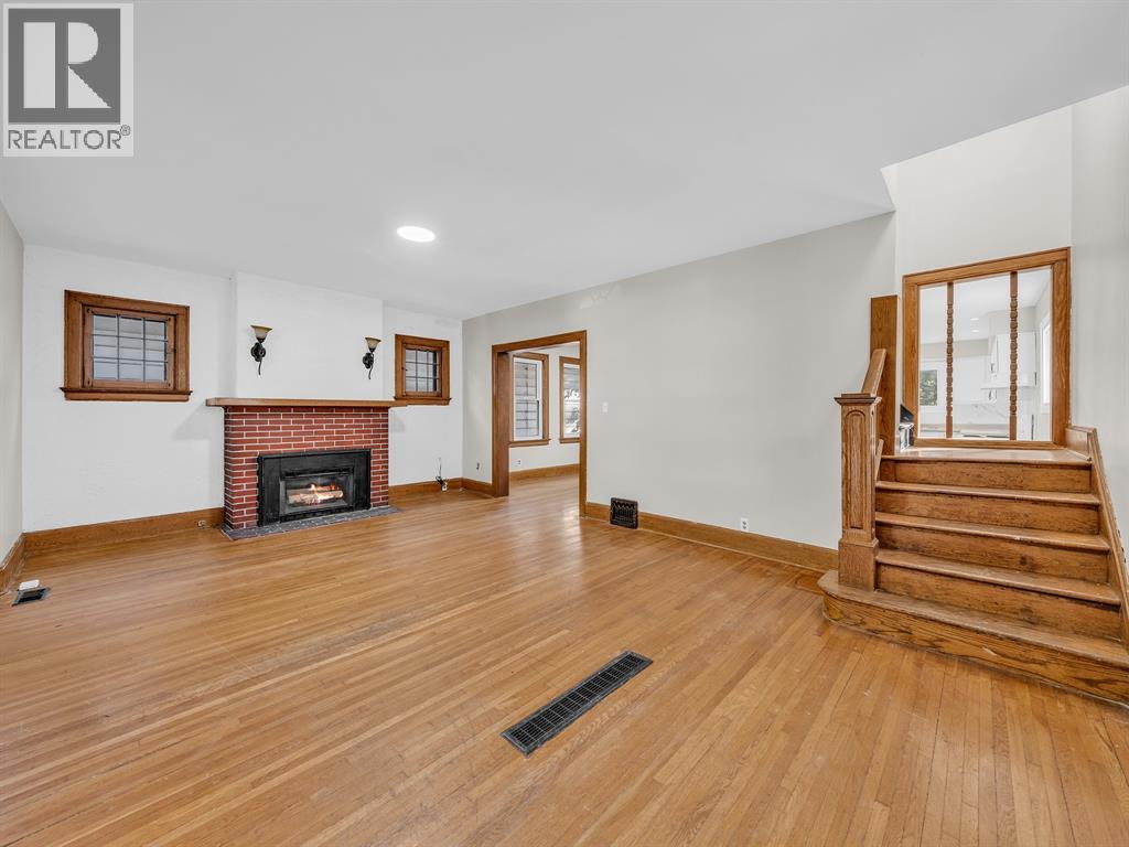 485 MCEWAN AVENUE - Image 11