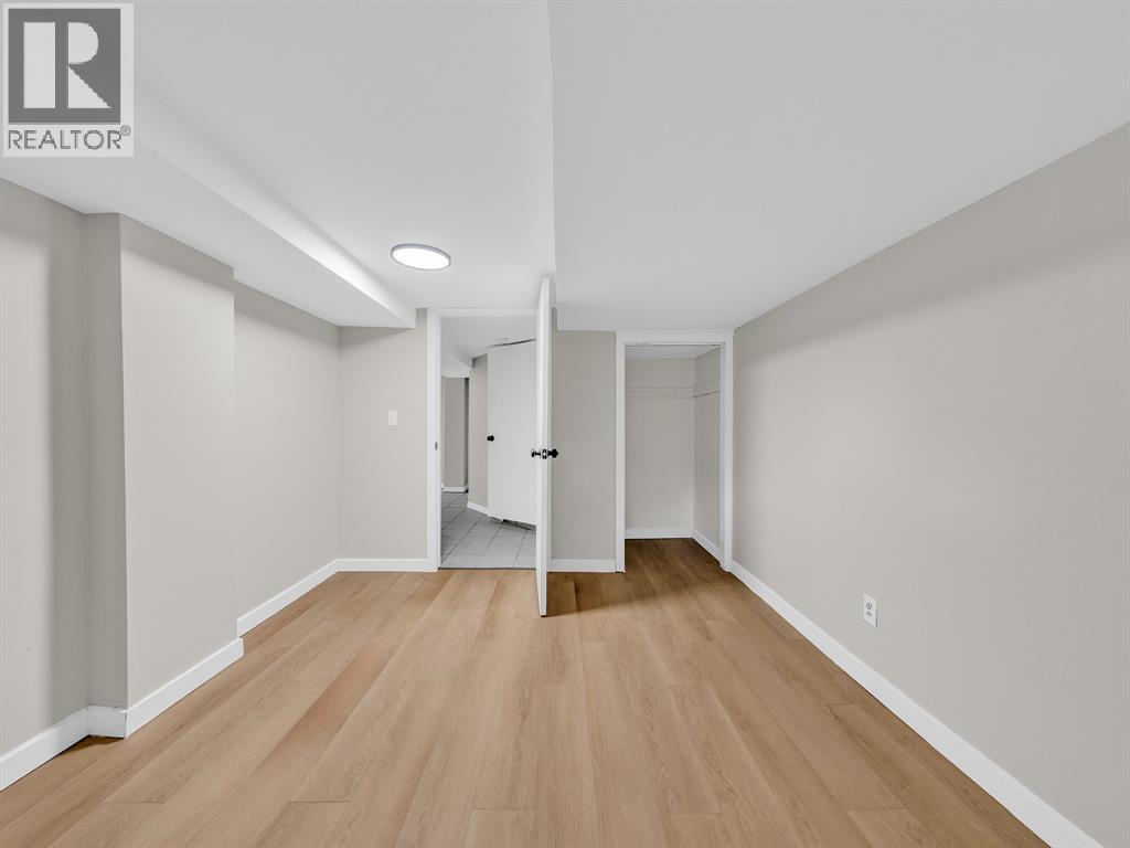 485 MCEWAN AVENUE - 41