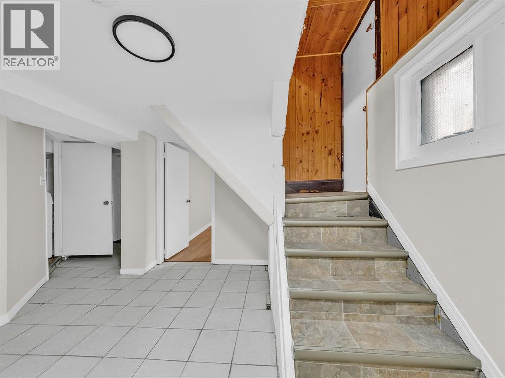 485 MCEWAN AVENUE - 33