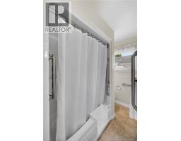 17 Hazelton Avenue, Moncton, NB E1A4J5 Photo 24